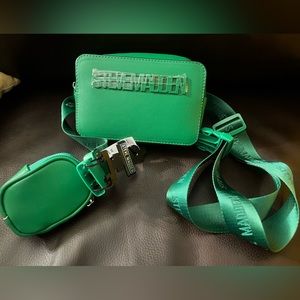 Stunning Kelly Green Belt Bag